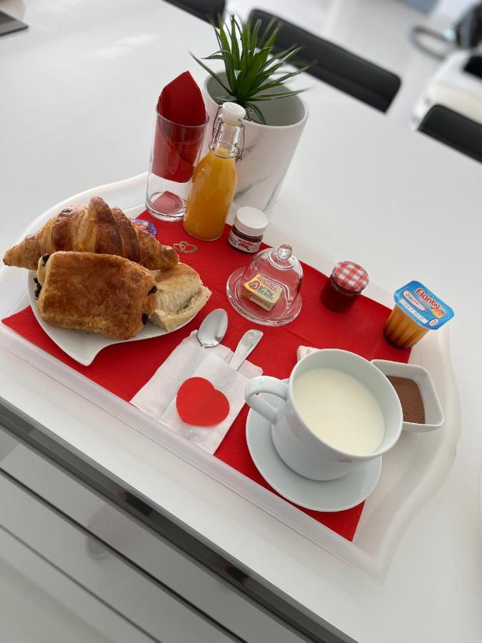Love Room Avec Spa Privatif Le Rove Екстериор снимка